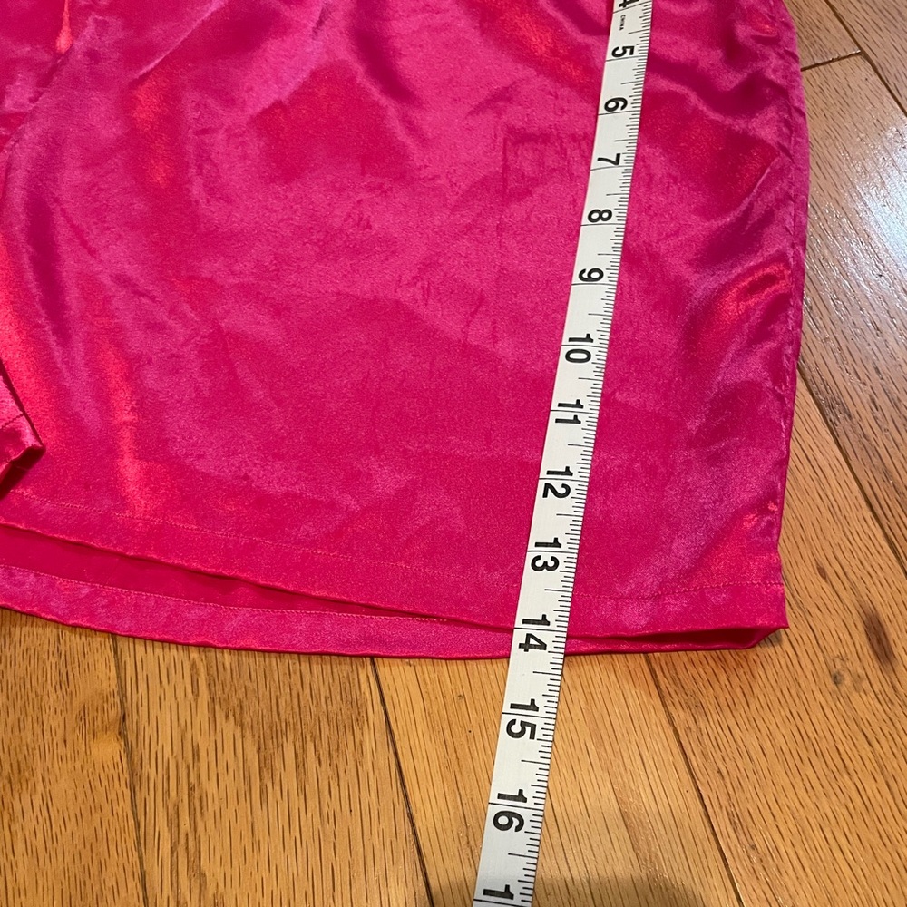 Victoria’s Secret Gold Label Satin-like Pink Sleep Shorts - Picture 15 of 16